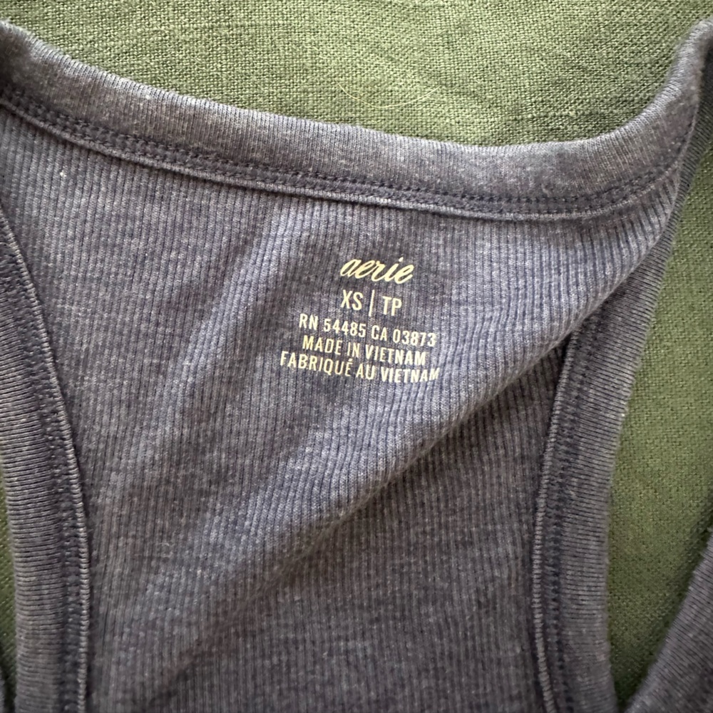 SOLD Aerie Tank - Picture 2 of 4